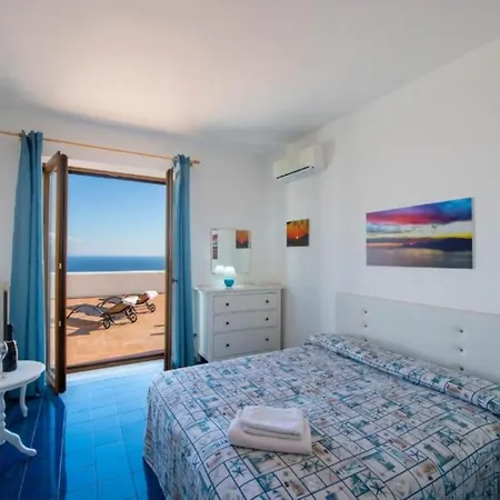 Villa Amore - Isabel Praiano